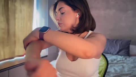 Allie online show from 04.24.26