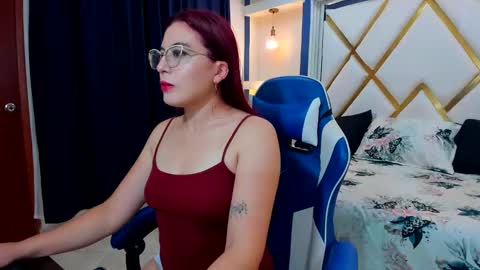 Snapshot of allisonlove_88 chatting on 09.17.25 ALLISON online show from 09.17.25