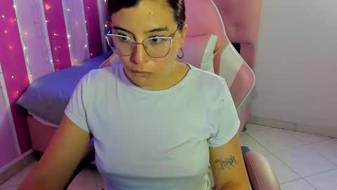 Snapshot of allisonlove_88 chatting on 11.08.25 ALLISON online show from 11.08.25