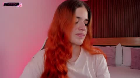 Snapshot of alliss_ginger_ chatting on 06.19.26 A L L I S S online show from 06.19.26