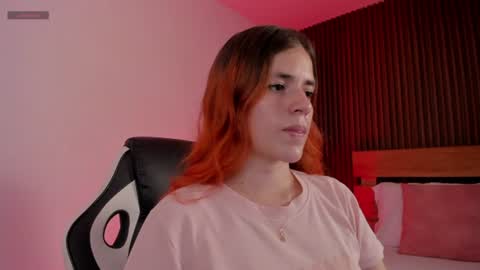 Snapshot of alliss_ginger_ chatting on 07.08.26 A L L I S S online show from 07.08.26