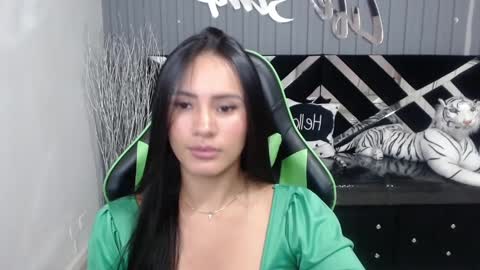 Snapshot of allisson_a chatting on 02.07.25 Allisson online show from 02.07.25