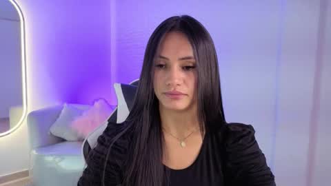 Snapshot of allisson_a chatting on 10.29.25 Allisson online show from 10.29.25