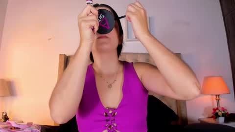 Snapshot of allisson_m chatting on 02.05.26 allisson online show from 02.05.26