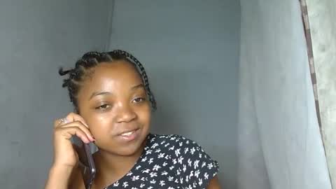 allizida01 online show from 12.18.25