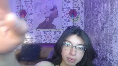 Snapshot of alllyson_ chatting on 09.16.25 alison online show from 09.16.25