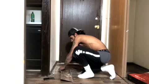 allthewayup10 online show from 02.26.25