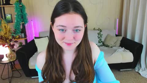 Snapshot of alluringeyess chatting on 11.28.25 alluringeyess online show from 11.28.25