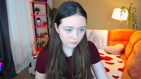 alluringeyess online show from 04.05.26