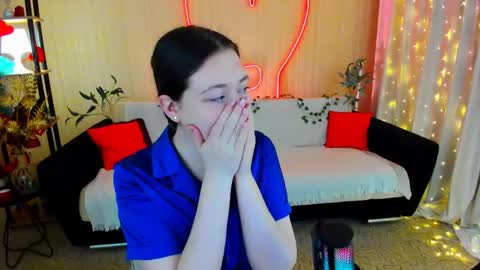 alluringeyess online show from 04.20.26