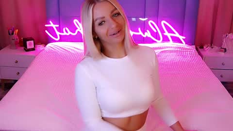 AlwaysHot online show from 12.30.24