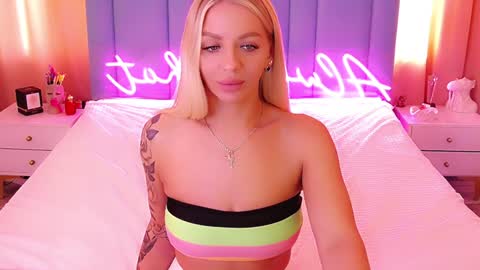 AlwaysHot online show from 02.01.25