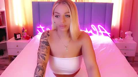 AlwaysHot online show from 03.06.25