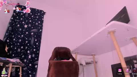 Snapshot of ally_cantero chatting on 01.17.26 NEW VIDEOS IN MY PROFILE online show from 01.17.26