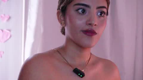 Snapshot of ally_summer chatting on 02.15.26 ally_summer online show from 02.15.26