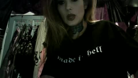 allymoon1369 online show from 03.26.26