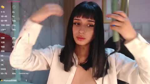 Allysa  online show from 09.30.25