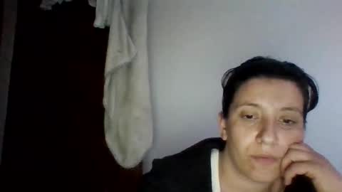 Snapshot of alma_amy chatting on 03.24.26 Alma online show from 03.24.26
