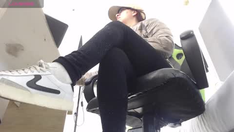 ALMA FENIX  online show from 02.08.25