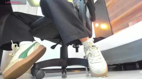 ALMA FENIX  online show from 09.18.25