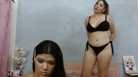 Snapshot of alma_meza chatting on 06.20.26 alma_meza online show from 06.20.26