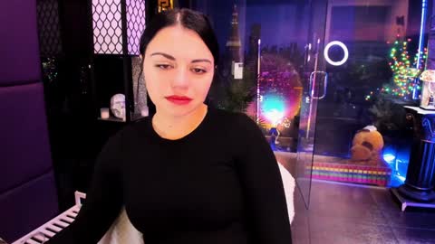 Snapshot of alma_pearl chatting on 03.10.25 Alma online show from 03.10.25