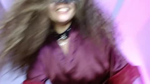 Snapshot of alma_sexyy chatting on 02.28.25 Alma online show from 02.28.25