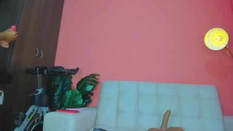 Alma Castillo online show from 12.31.24