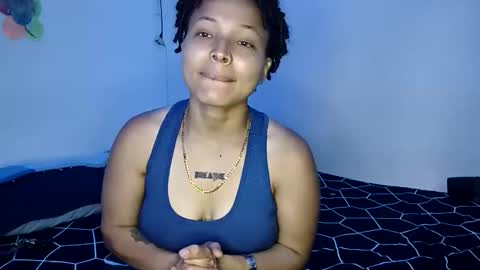 Snapshot of alman_femdomm chatting on 12.02.25 Isahias online show from 12.02.25