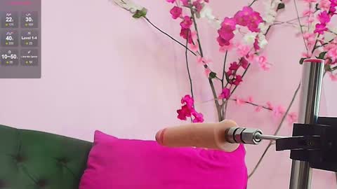 Snapshot of almendraevans chatting on 03.04.25 ALMENDRAEVANS online show from 03.04.25