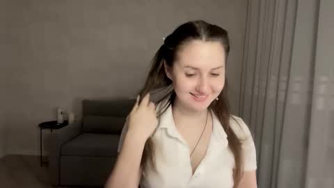 Anna online show from 11.22.25