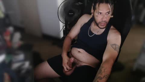 simplyfaded online show from 01.01.25