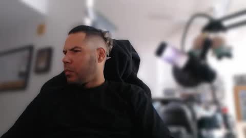 simplyfaded online show from 11.10.25