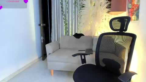 ALONDRA CUTE online show from 05.29.26