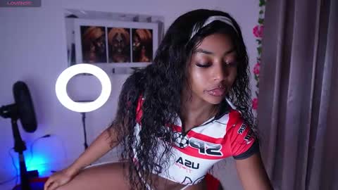 Alondra online show from 01.16.25