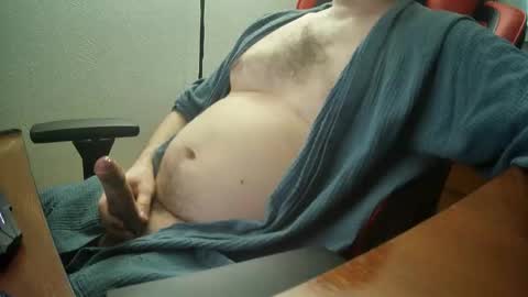 Snapshot of alonzomanly chatting on 12.20.25 alonzomanly online show from 12.20.25