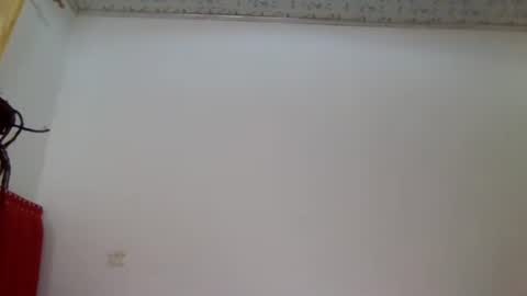 Snapshot of alora_bby chatting on 11.24.25 Elly online show from 11.24.25