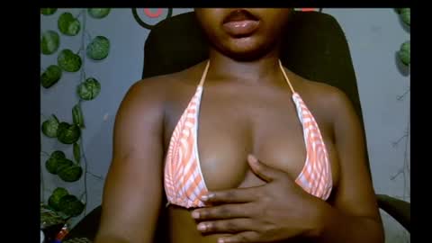 Snapshot of alosexy_bae chatting on 07.25.26 alo online show from 07.25.26
