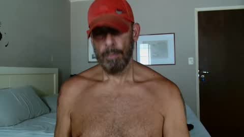 Snapshot of alph4beto chatting on 01.25.25 ALPH4BETO online show from 01.25.25