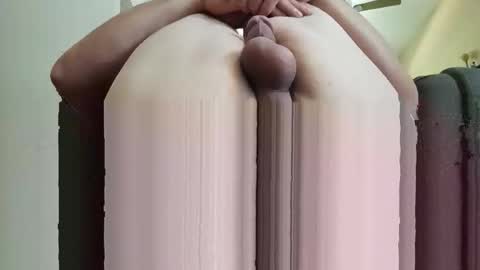 Snapshot of alpha_amante chatting on 11.06.25 EatThatAzz online show from 11.06.25