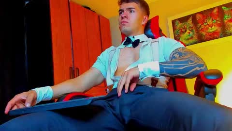 alpha_dominus_ online show from 10.06.25