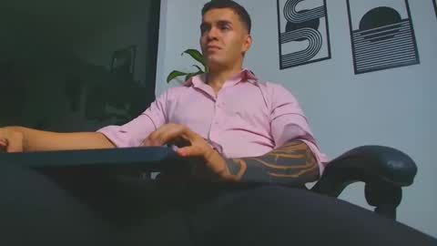 Snapshot of alpha_dominus_ chatting on 05.30.26 alpha_dominus_ online show from 05.30.26