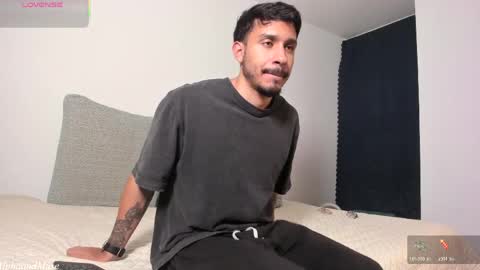 Jay and  Velvet online show from 04.04.26