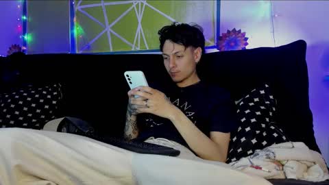 Snapshot of alphadioniso chatting on 02.26.26 Dioniso online show from 02.26.26