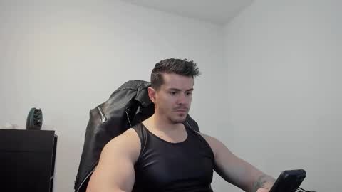 Snapshot of alphagodleatherking92 chatting on 11.14.25 LeatherMaster online show from 11.14.25