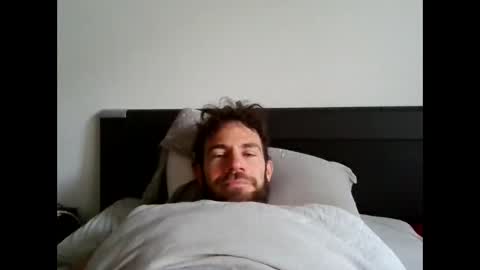 Snapshot of alphah_hunk chatting on 10.15.25 alphah_hunk online show from 10.15.25