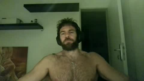 Snapshot of alphah_hunk chatting on 11.02.25 alphah_hunk online show from 11.02.25