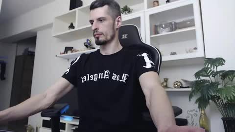 Snapshot of alphamastertodd chatting on 04.25.26 MasterTodd online show from 04.25.26