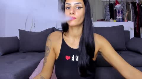 Michelle online show from 10.06.25