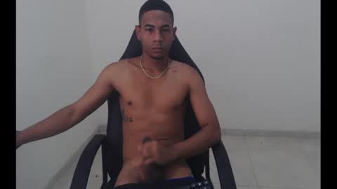 alphas_latins online show from 04.02.26